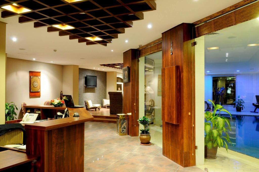 Spice Hotel Kuwait City Esterno foto