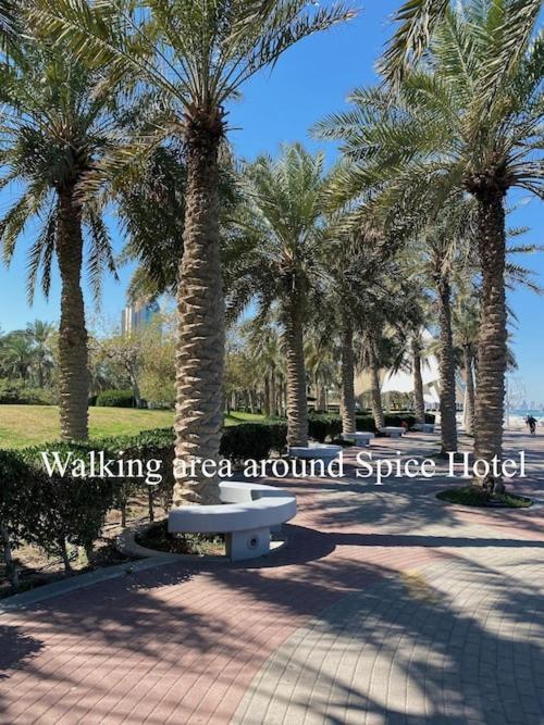 Spice Hotel Kuwait City Esterno foto